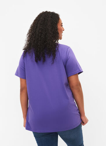 Kortärmad t-shirt med v-hals, Ultra Violet, Model image number 1