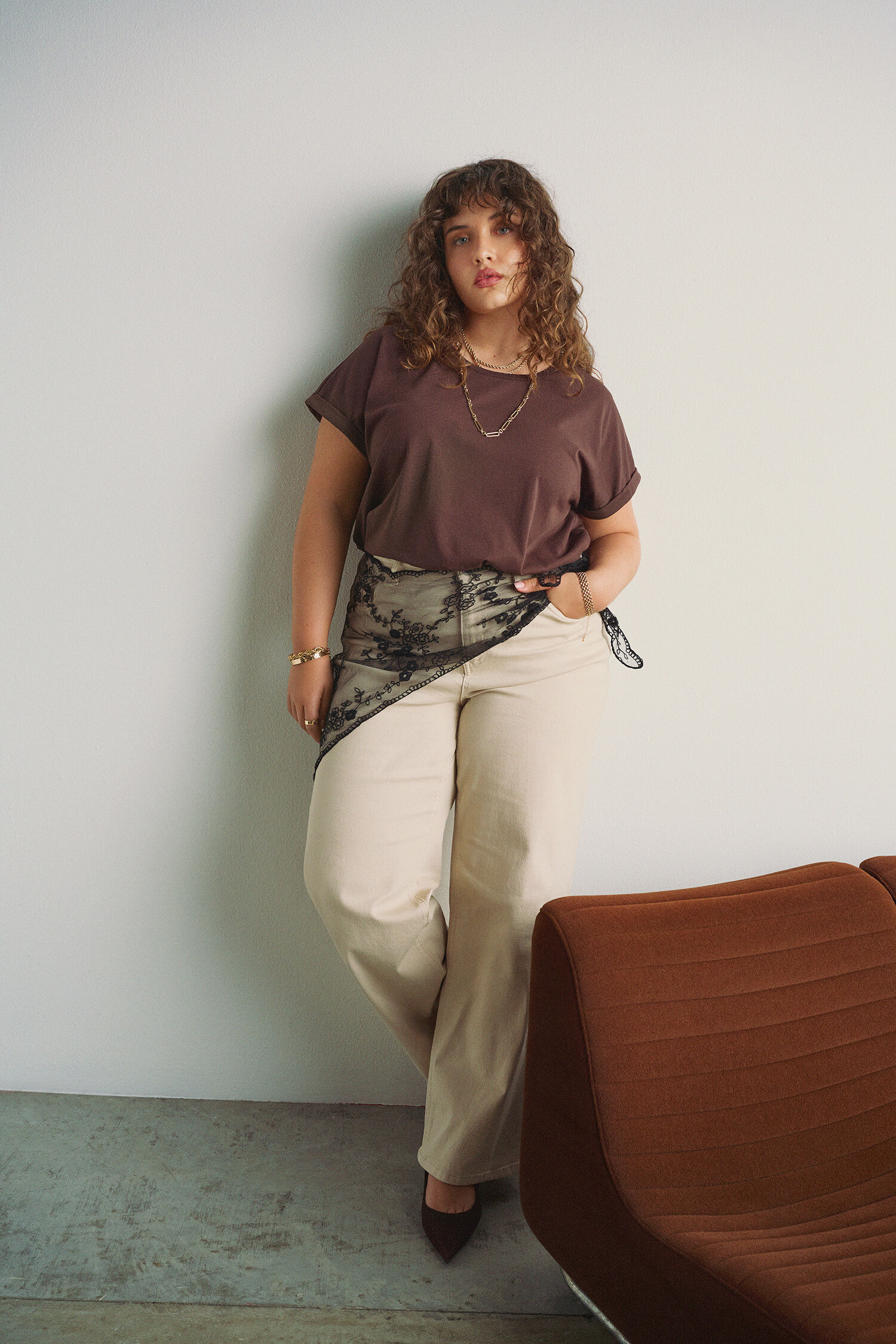 Vardagslook med detaljer, , Model