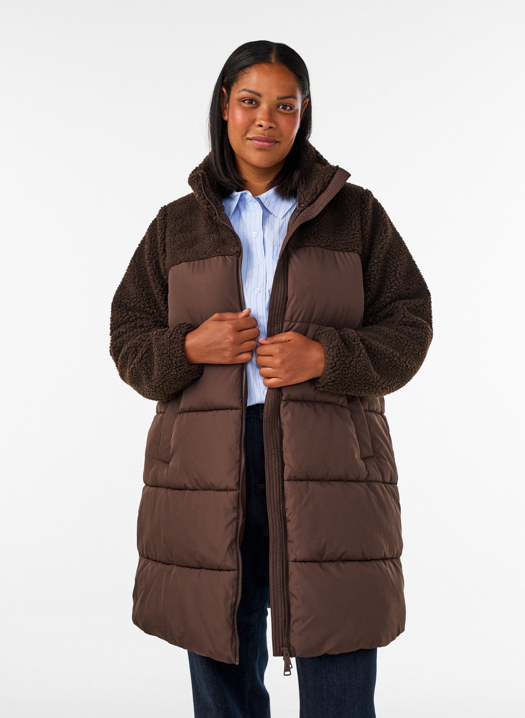 ZizziHalvl&aring;ng pufferjacka med teddyfleece, Brun, Model image number 0
