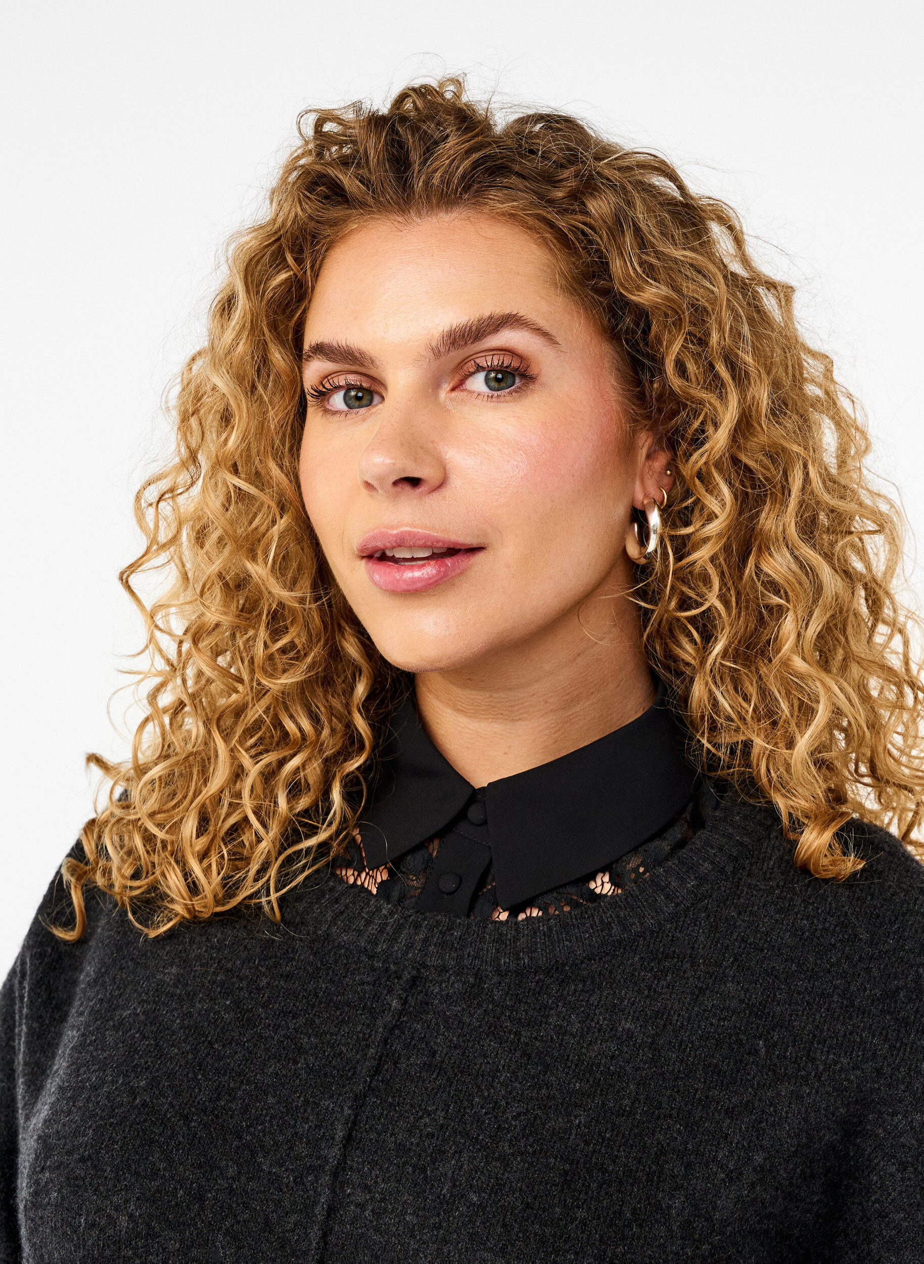 Zizzi L&ouml;s skjortkrage med spets, Black, Model image number 0