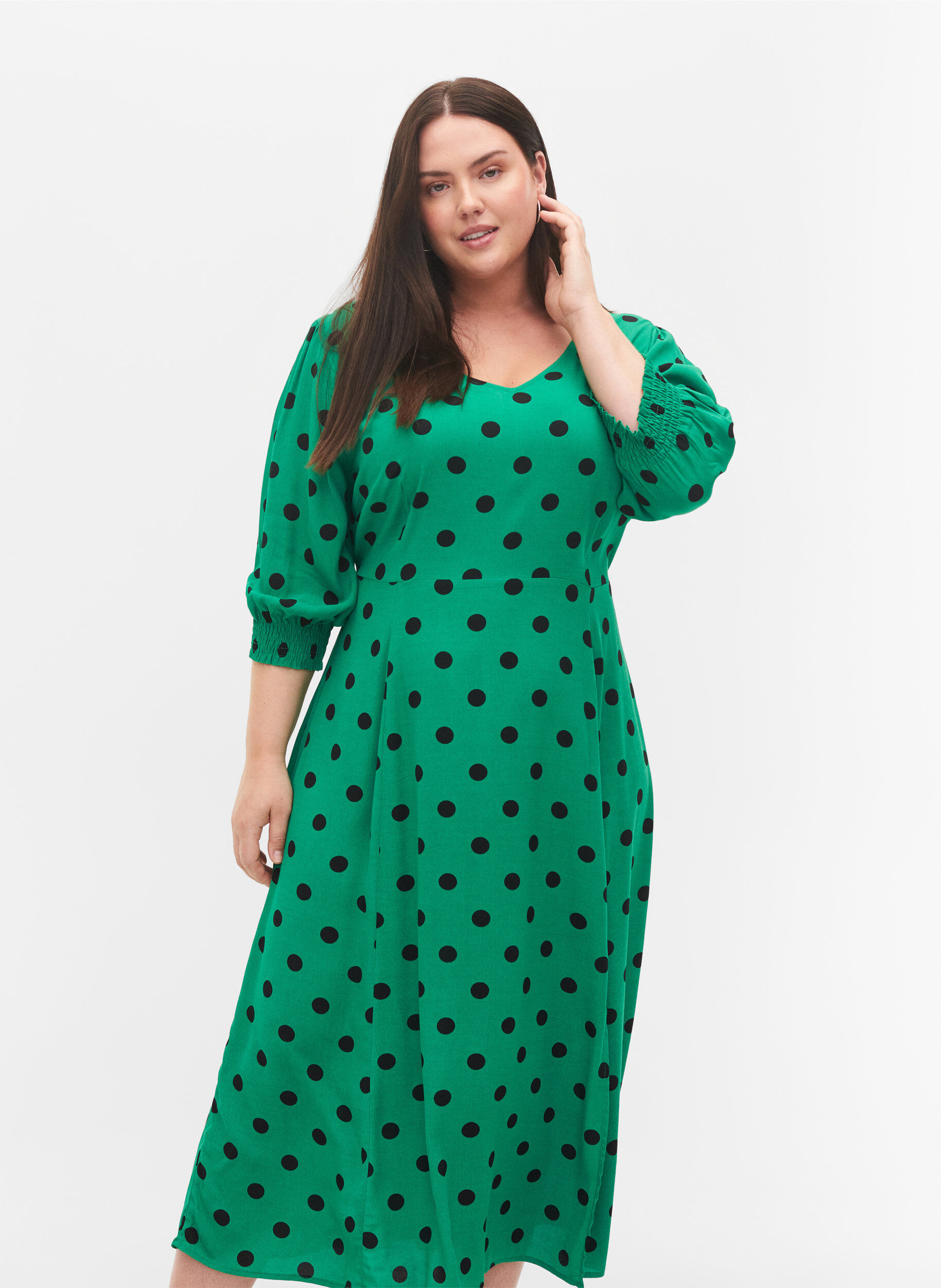 Zizzi Prickig midikl&auml;nning i viskos, Jolly Green Dot AOP, Model image number 2