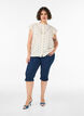 &Auml;rml&ouml;s blus med virkad kant och volangdetalj, Beige, Model image number 1