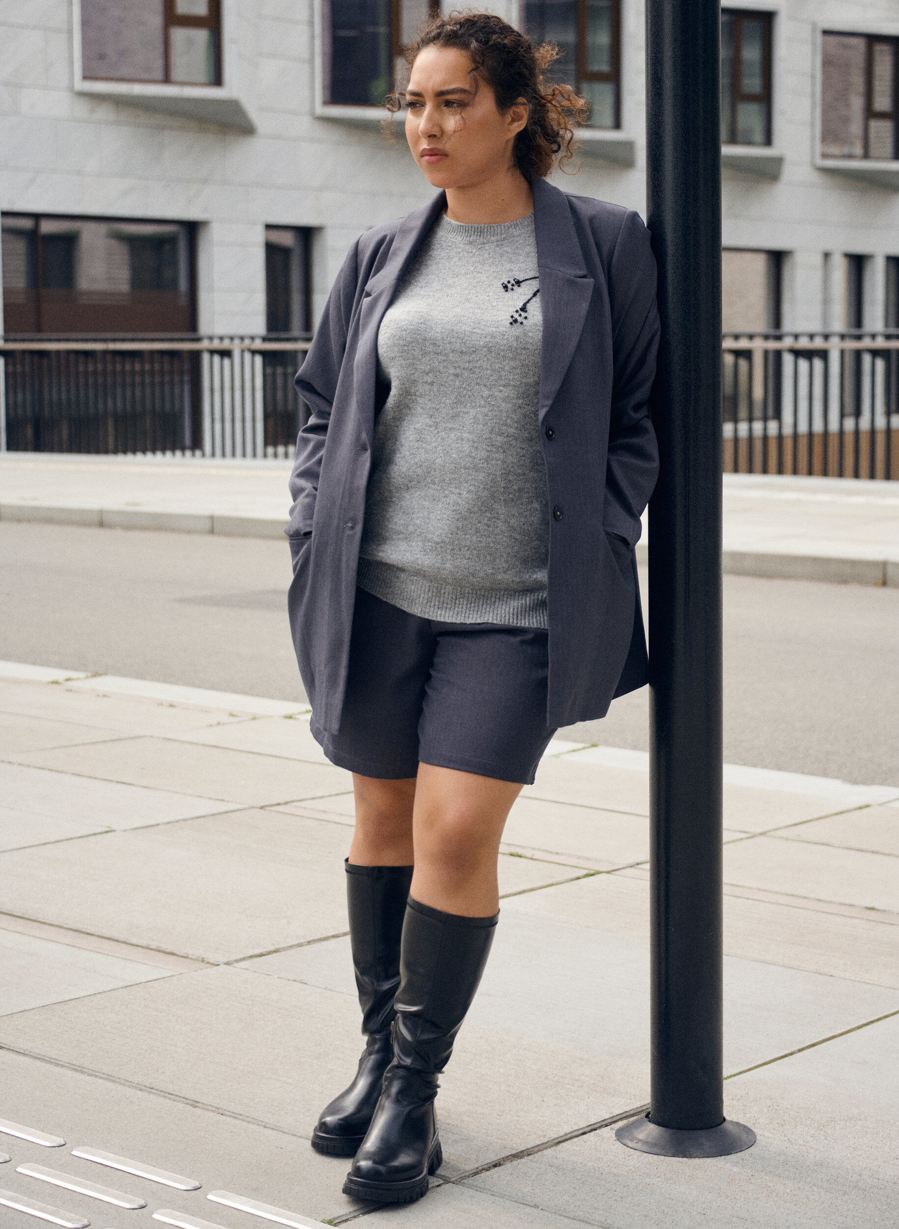 Zizzi Klassisk blazer med fickor, Gr&aring;, Image image number 0