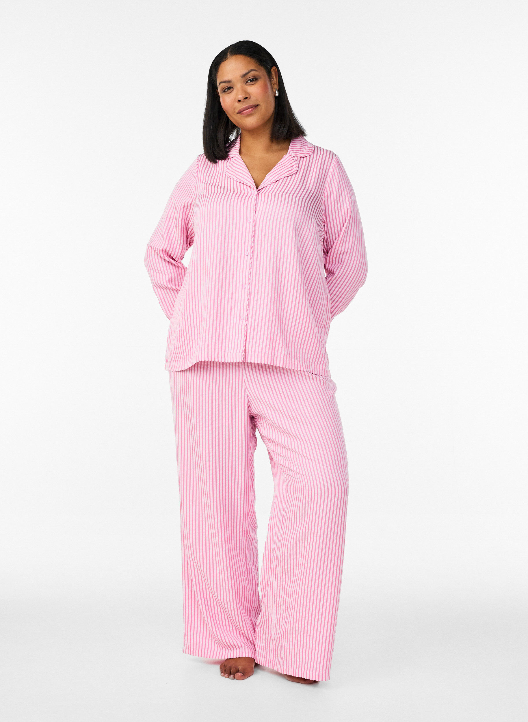L&ouml;sa pyjamasbyxor i seersucker med h&ouml;g midja, Rosa, Model