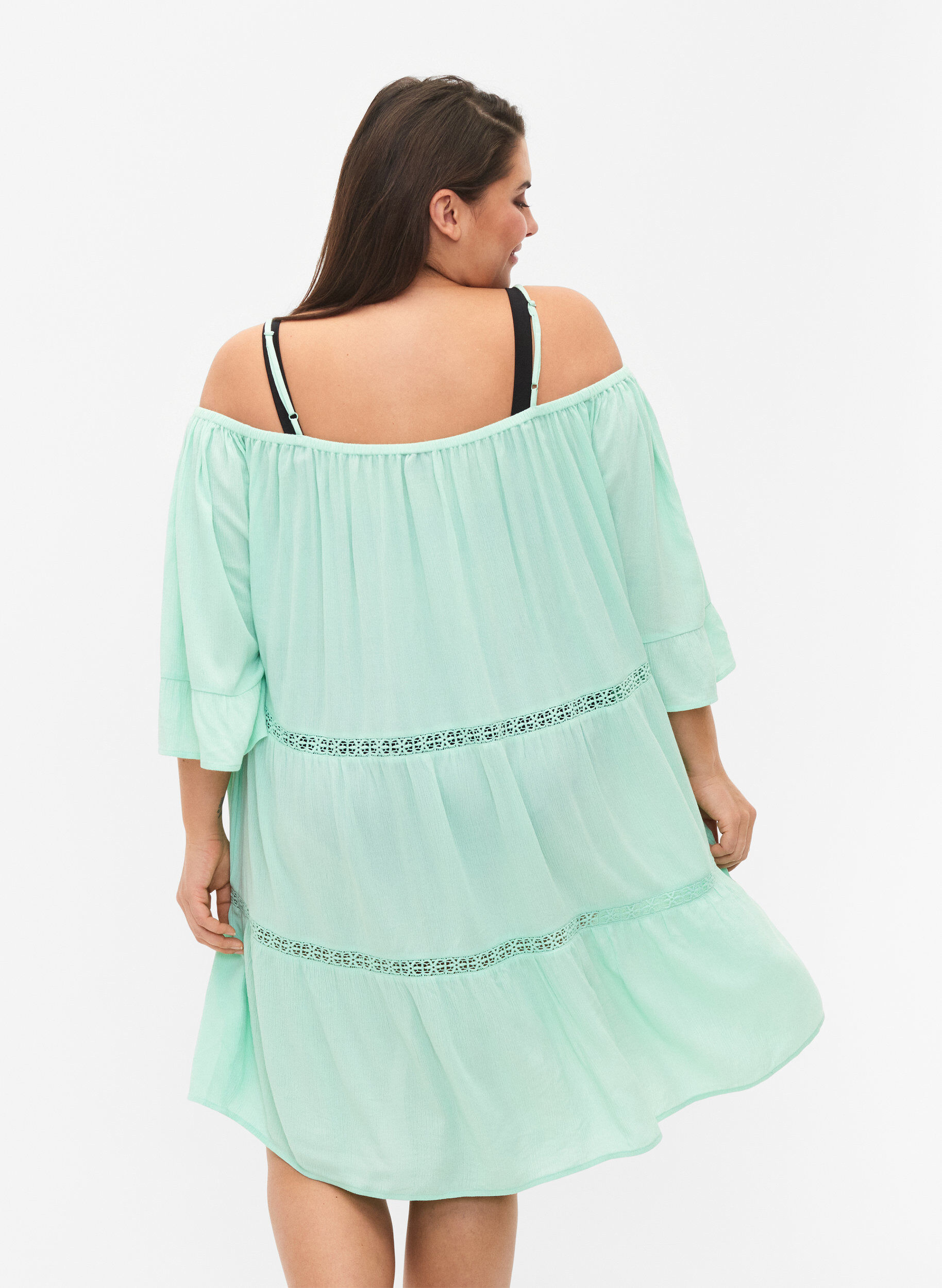 Zizzi Strandtunika med off-shoulder, Brook Green, Model image number 1