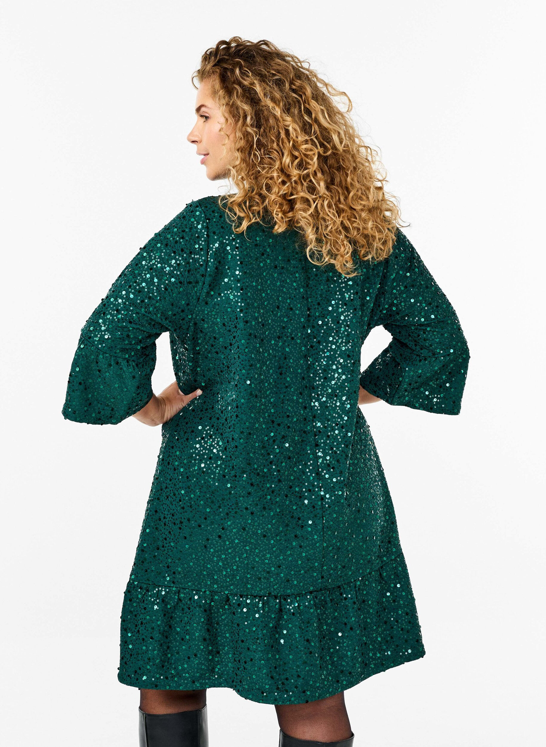 Zizzi Paljettkl&auml;nning med V-ringning och trekvarts&auml;rmar, Rain Forest, Model image number 1