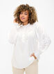 Blus med volanger och Broderie anglaise, Bright White, Model image number 0