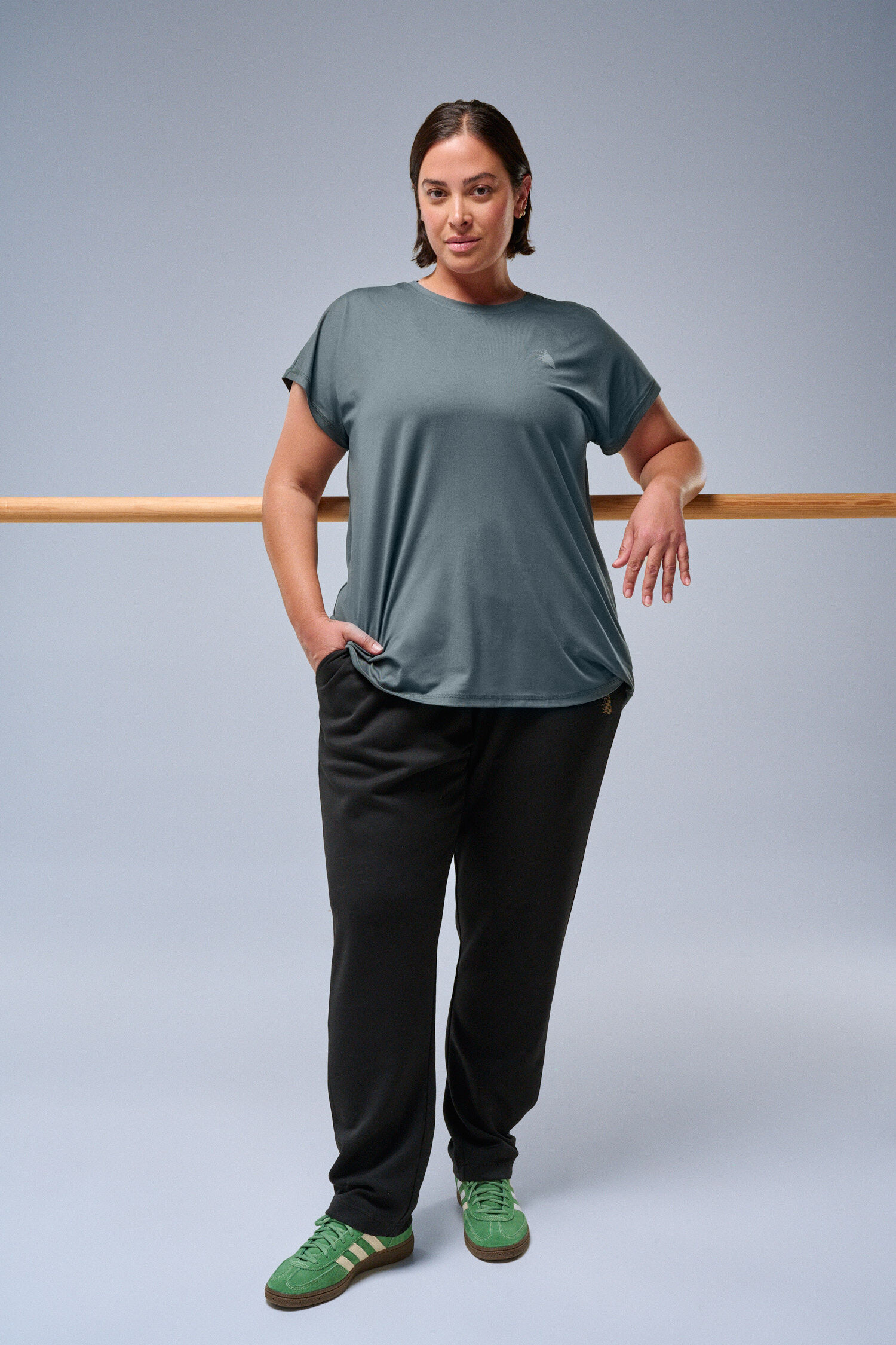 Sport-t-shirt och byxor, , Model