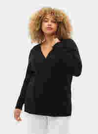 Stickad tröja med omlott, Black, Model