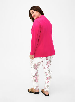 Supersmala Amy jeans med blomtryck, White R.AOP, Model image number 1