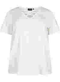 V-ringad t-shirt med snör-detaljer