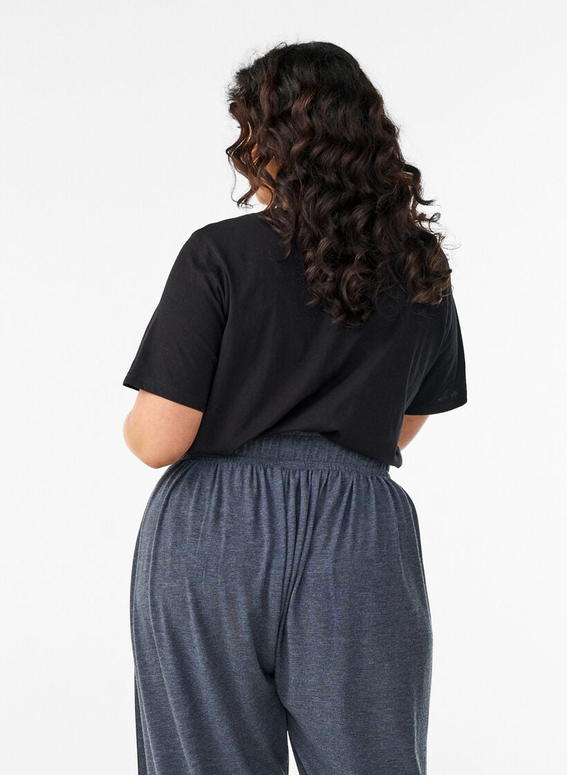 T-shirt med tryck, Svart, Model image number 2