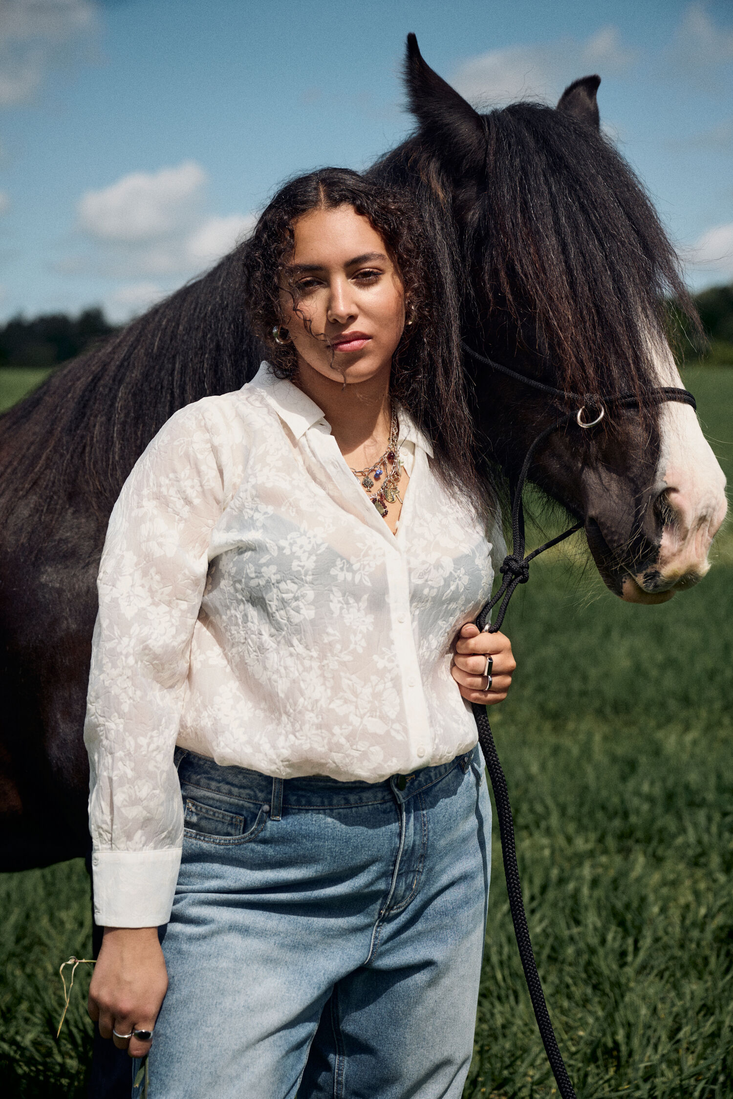 Skjorta med m&ouml;nster, , Model