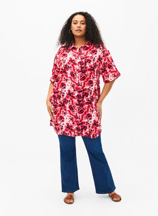 Lång skjorta med heltäckande tryck, Pink AOP Flower, Model image number 2