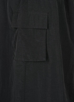 Midikjol med slits och cargo-ficka, Black, Packshot image number 4