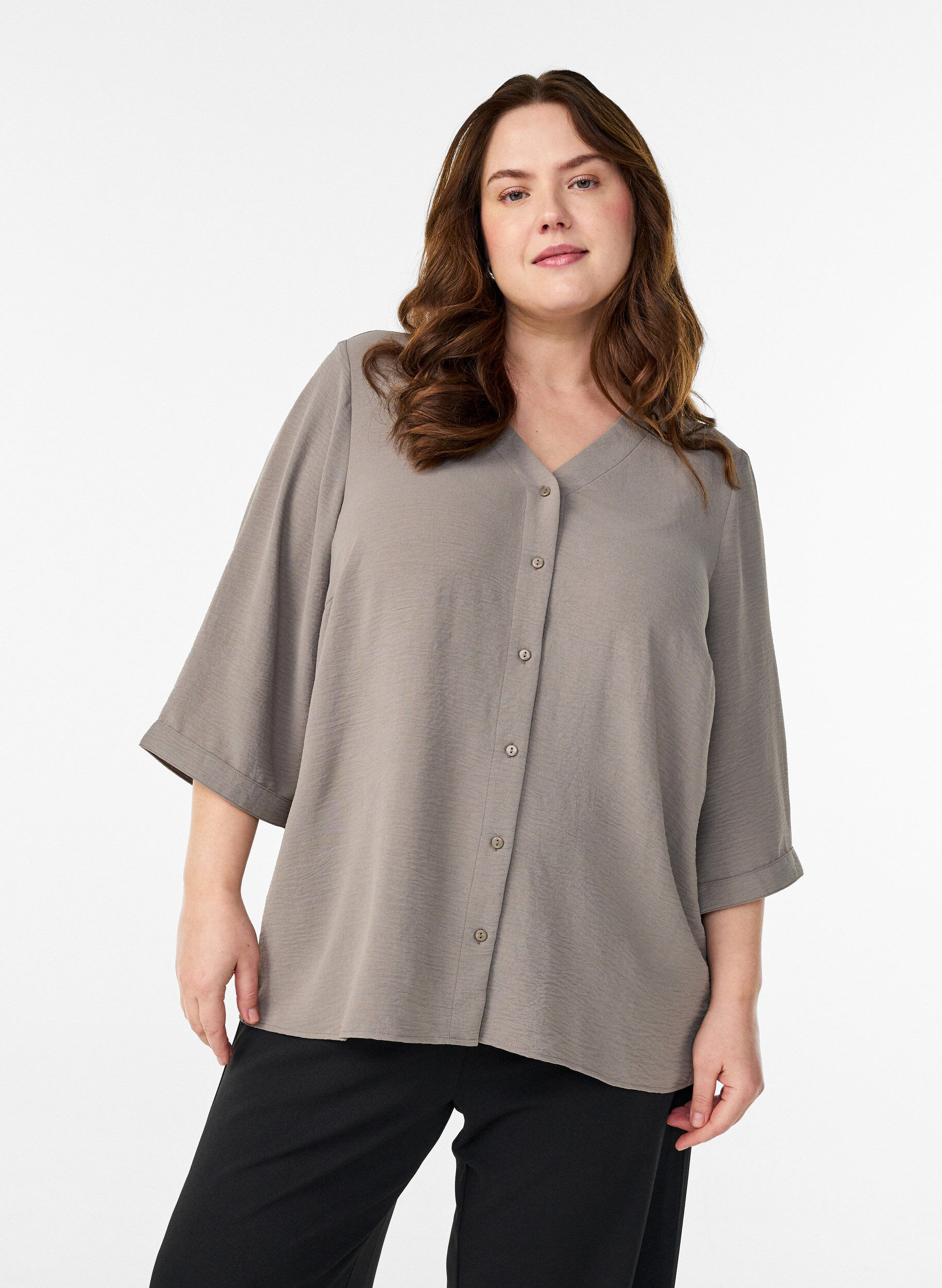 Skjortblus med v-ringning och 3/4-&auml;rm, Beige, Model