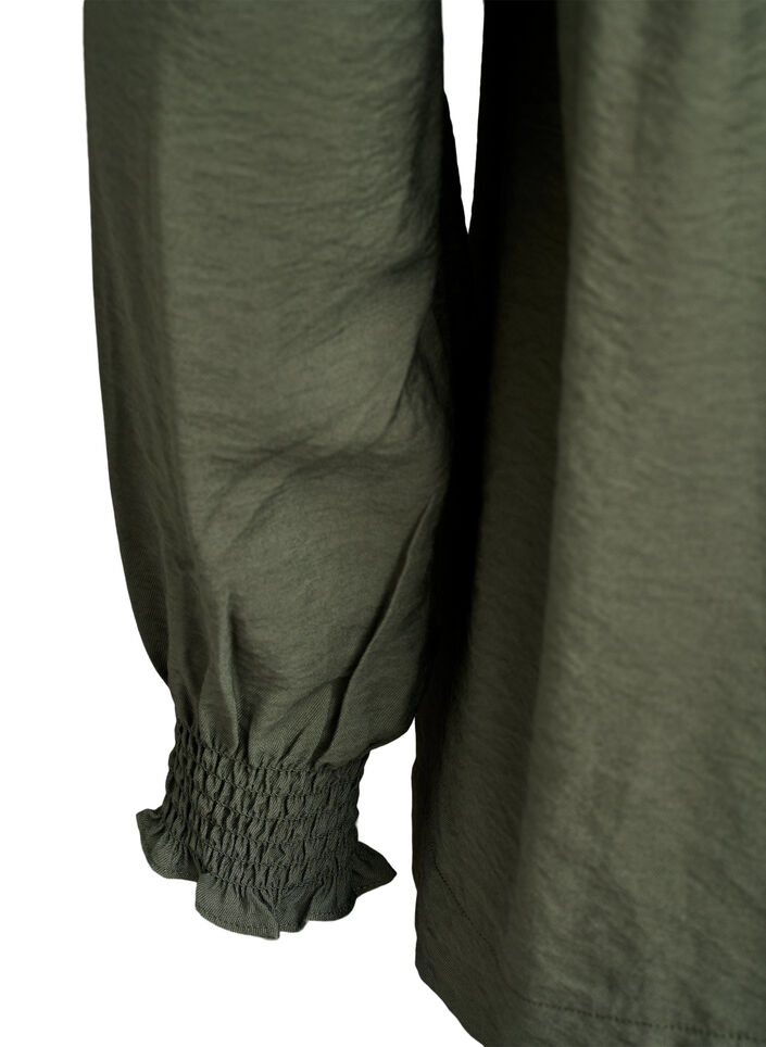 Viskosblus med smock och rynkade detaljer, Grön, Packshot image number 3