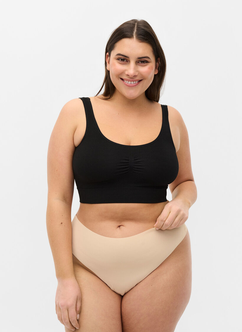 1-pack invisible g-string, Beige, Model image number 0