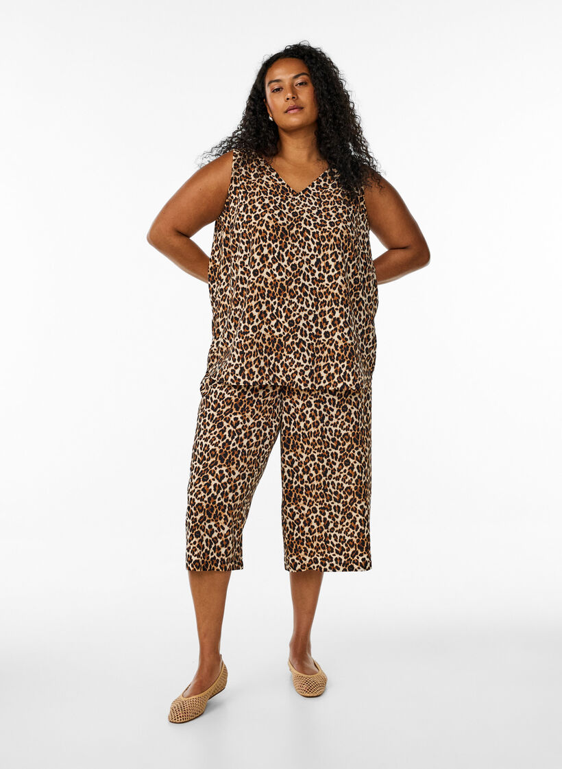 Mönstrad topp med v-ringning, Brun, Model image number 1