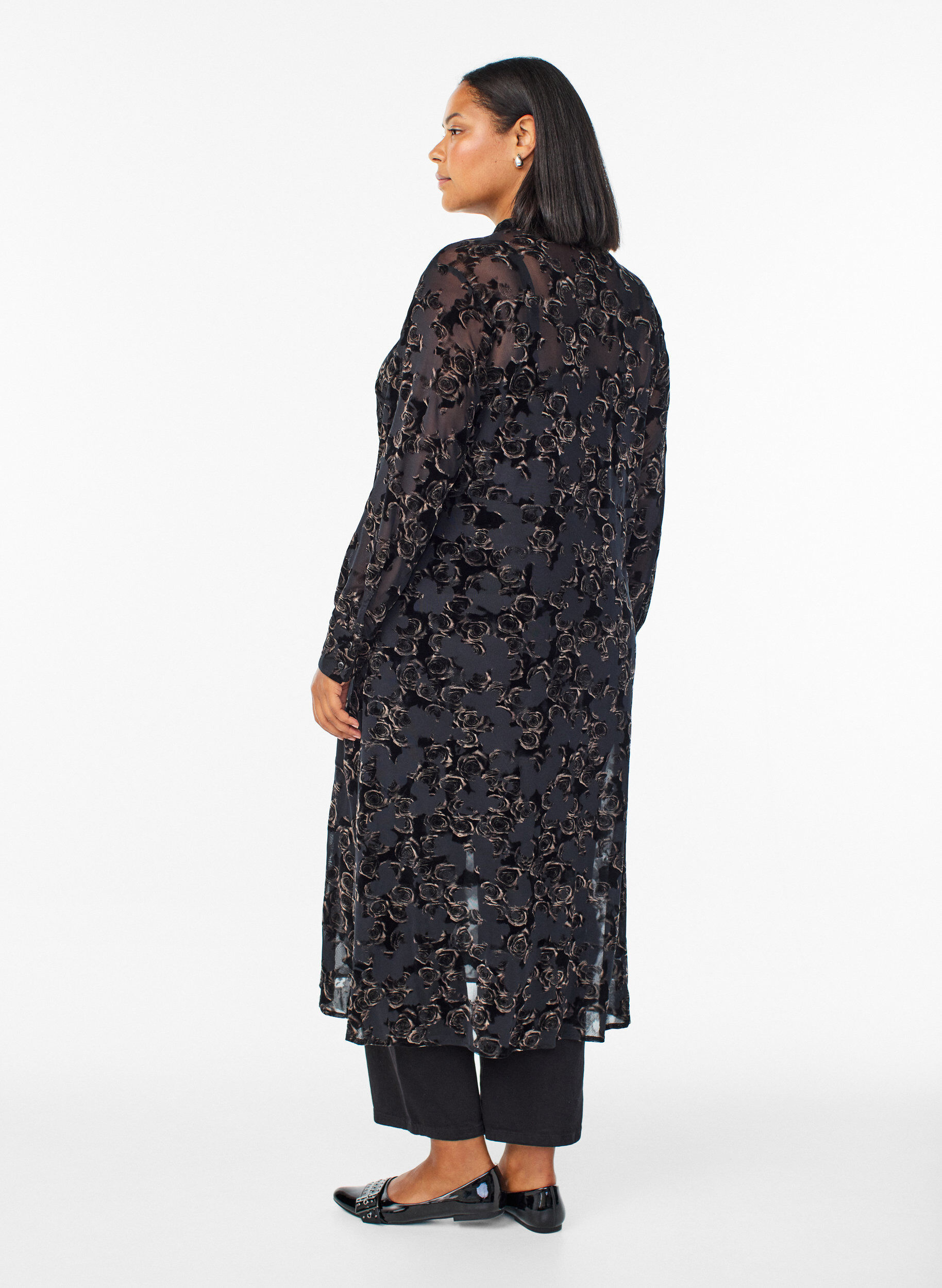 Zizzi Midikl&auml;nning i mesh med velourrosor, Svart, Model image number 1