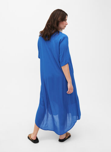 Skjortklänning i viskos med korta ärmar, Victoria blue, Model image number 1