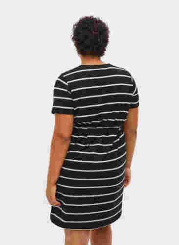 Randig gravidklänning i viskos, Black Grey Stripe, Model image number 1