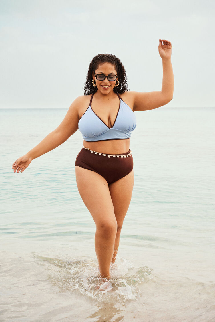 V&auml;ndbar bikini, , Model