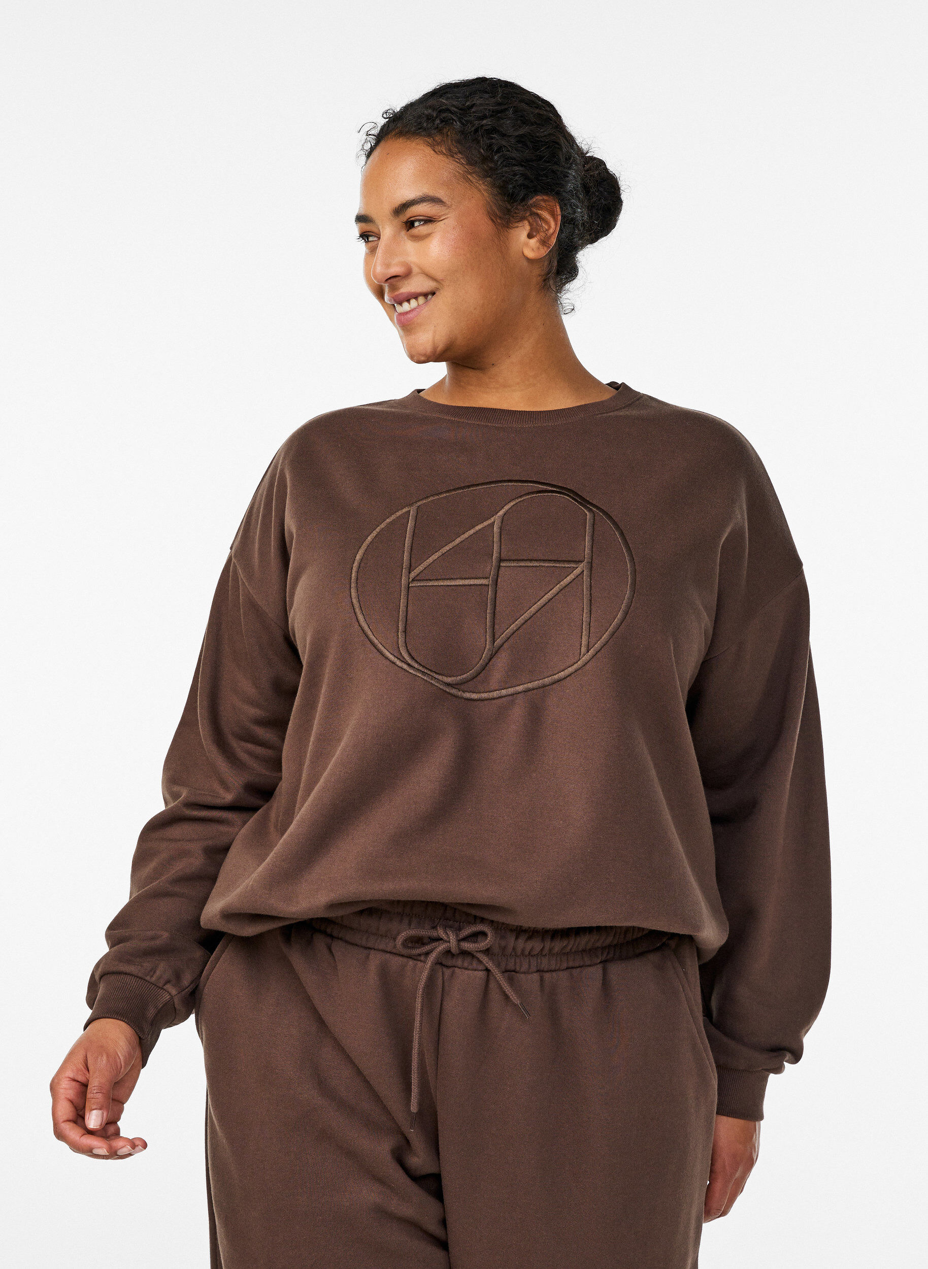 Sweatshirt med motiv, Brun, Model