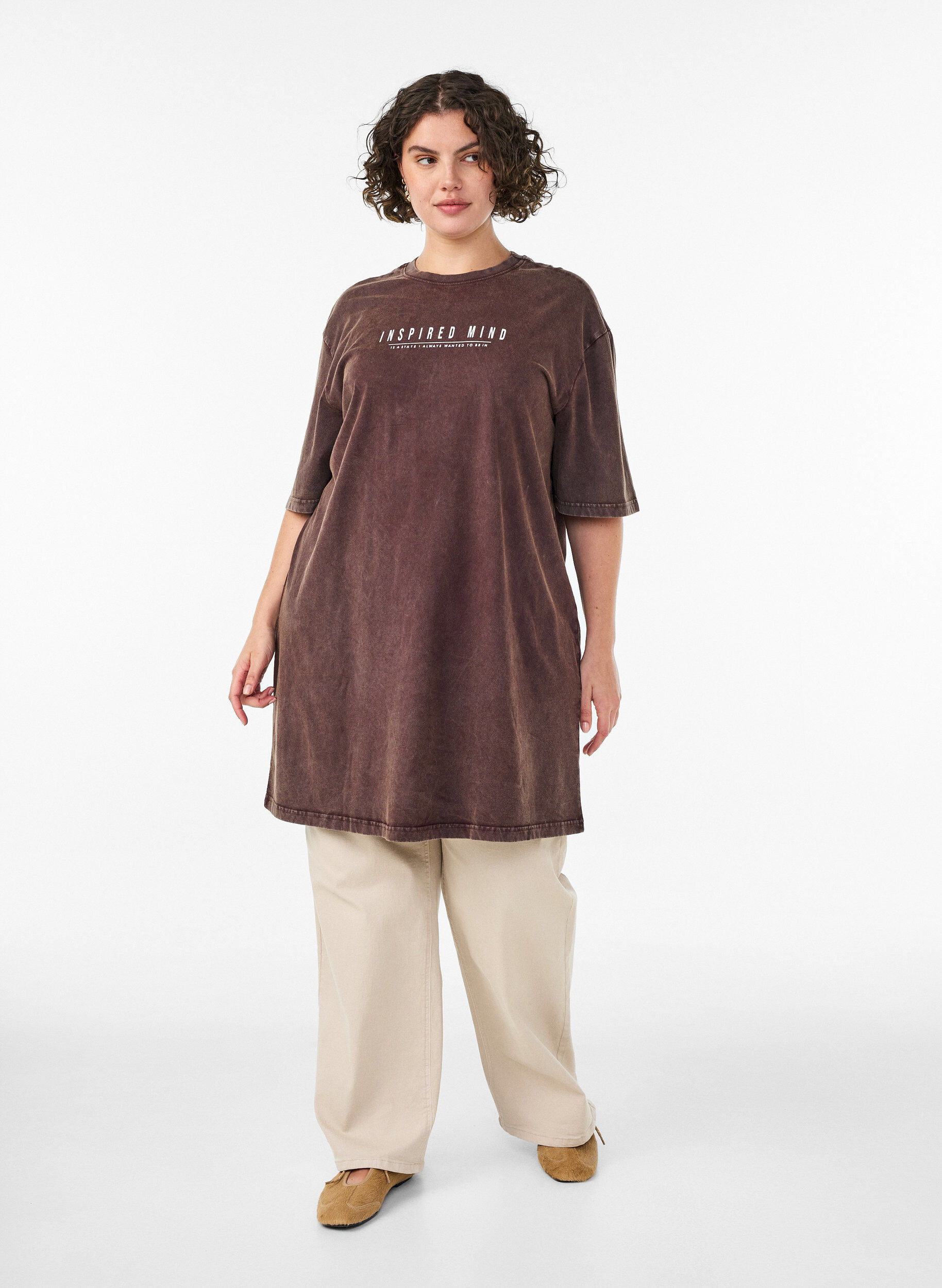 ZizziL&ouml;s t-shirtkl&auml;nning med tv&auml;ttad look, Brun, Model image number 1