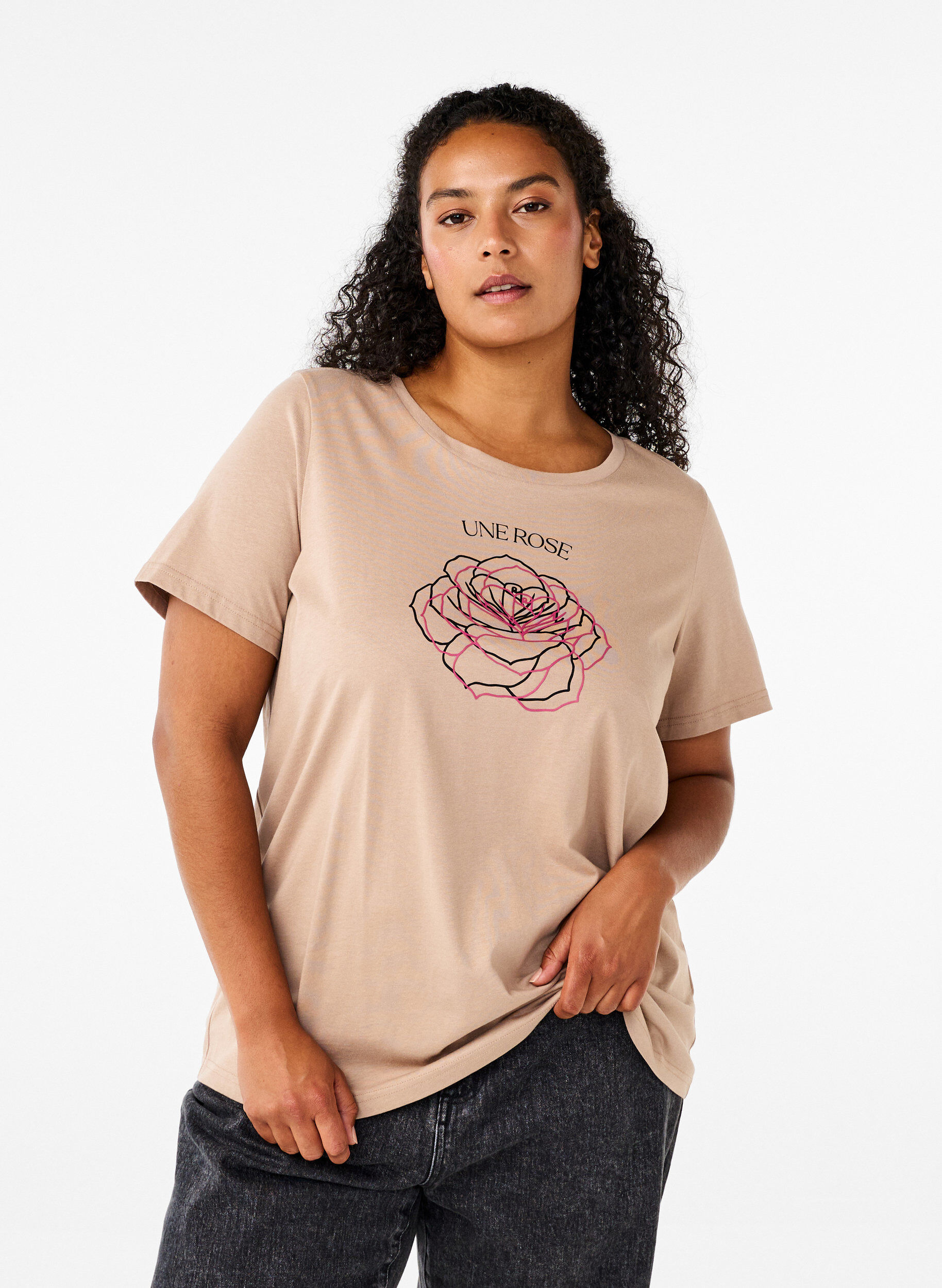 Zizzi T-shirt i bomull med tryck, S. Mink w. Flower, Model image number 0