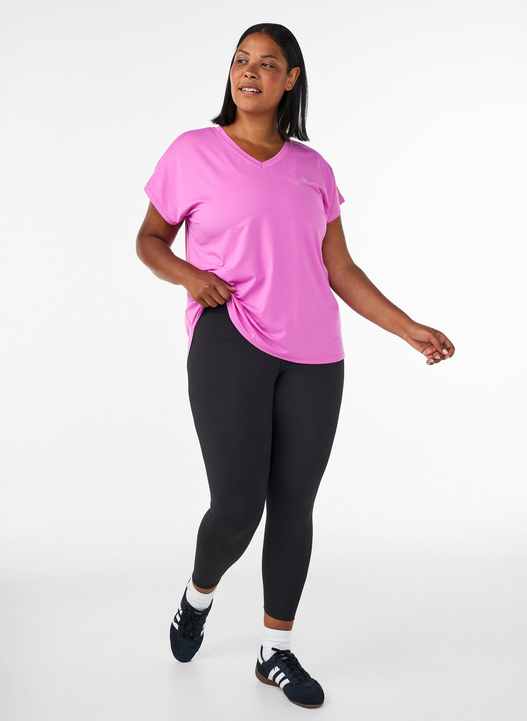 ZizziKort&auml;rmad tr&auml;ningstopp med v-hals, Lila, Model image number 1