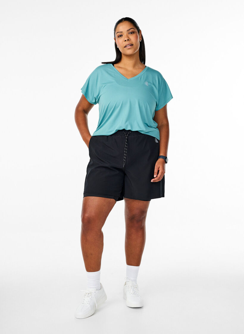 Tr&auml;nings t-shirt med v-ringning och l&ouml;s passform, Gr&ouml;n, Model image number 1