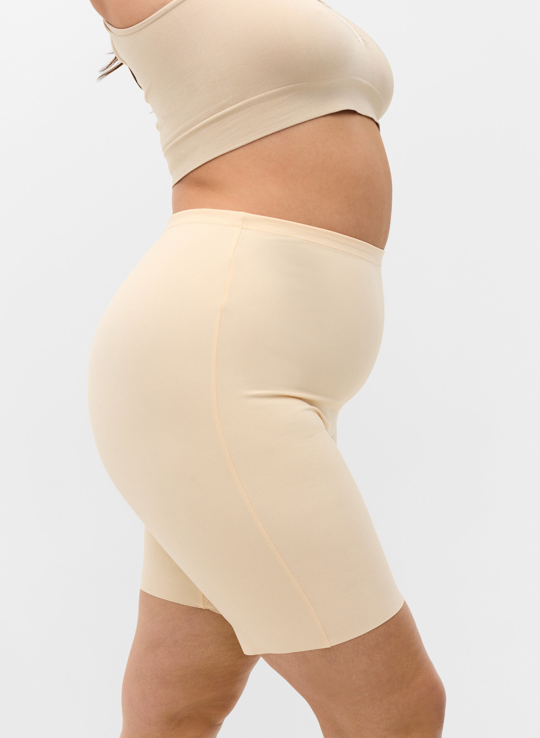 ZizziLight shapewearshorts med h&ouml;g midja, Beige, Model image number 2