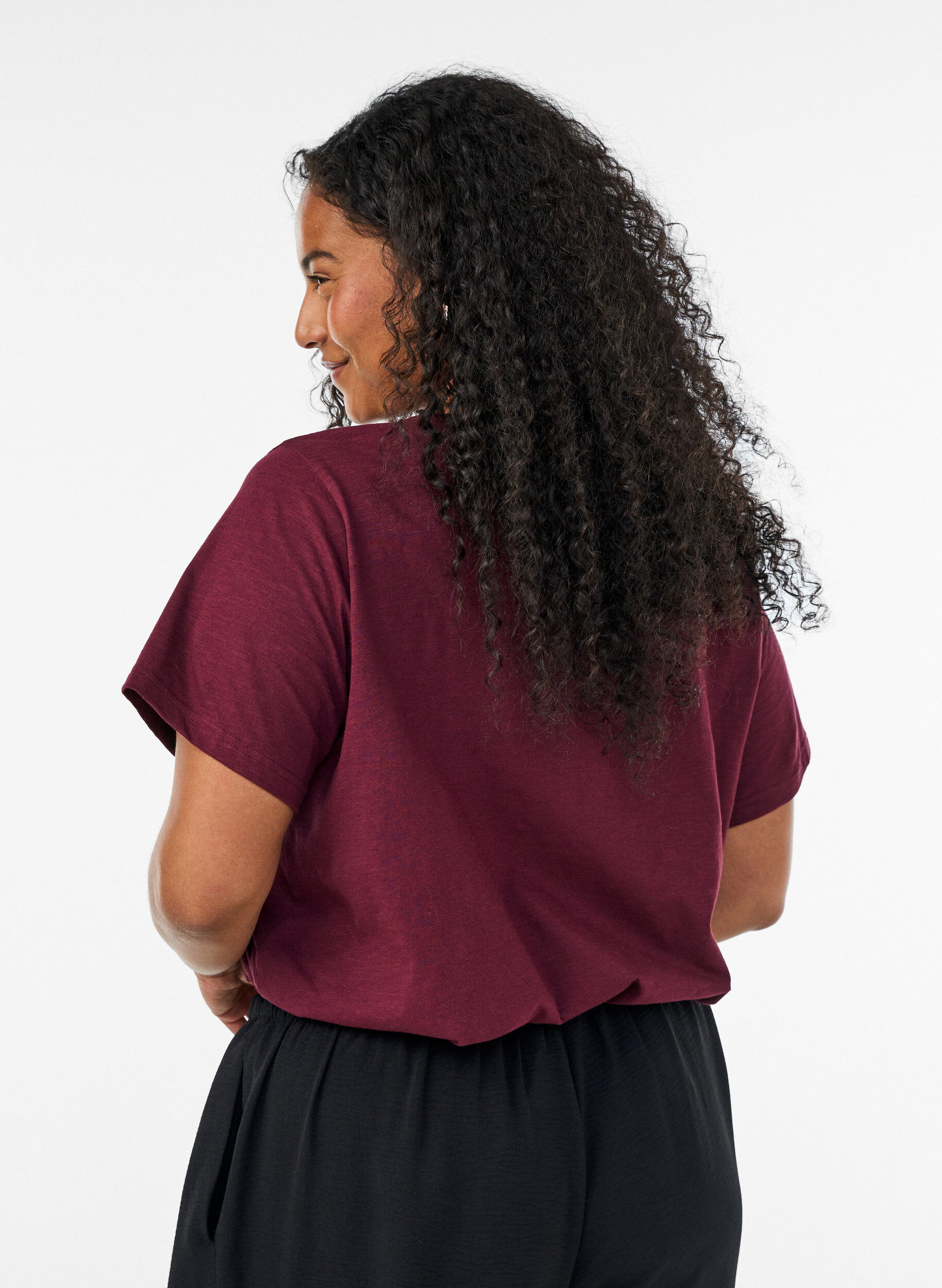 ZizziT-shirt med knappdetalj, M&ouml;rk Bordeaux, Model image number 2