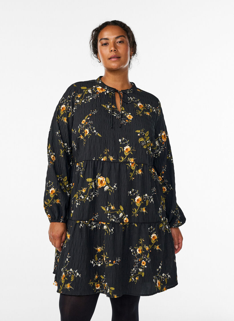 Kl&auml;nning med blommigt tryck och knytning, Svart, Model image number 0