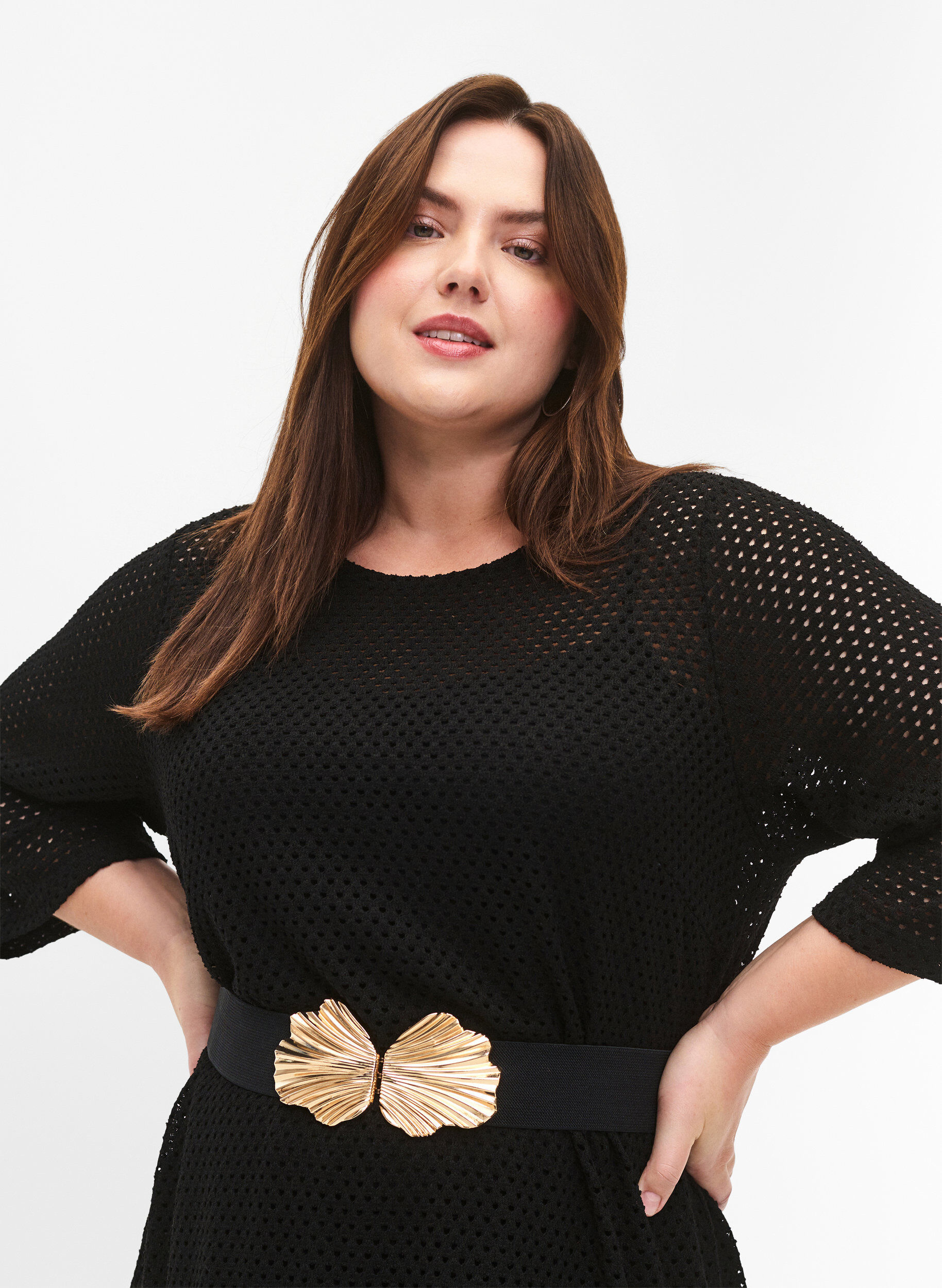 Zizzi Elastiskt midjeb&auml;lte med guldf&auml;rgat sp&auml;nne, Black, Model image number 0