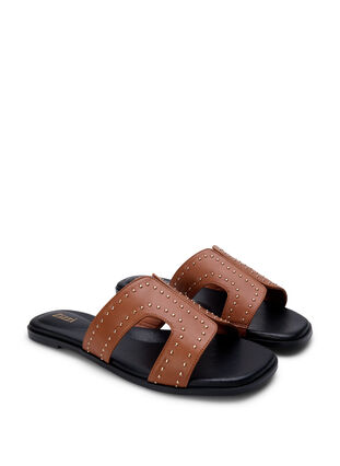 Platta slip on-sandaler med bred passform och nitar, Friar Brown, Packshot image number 1