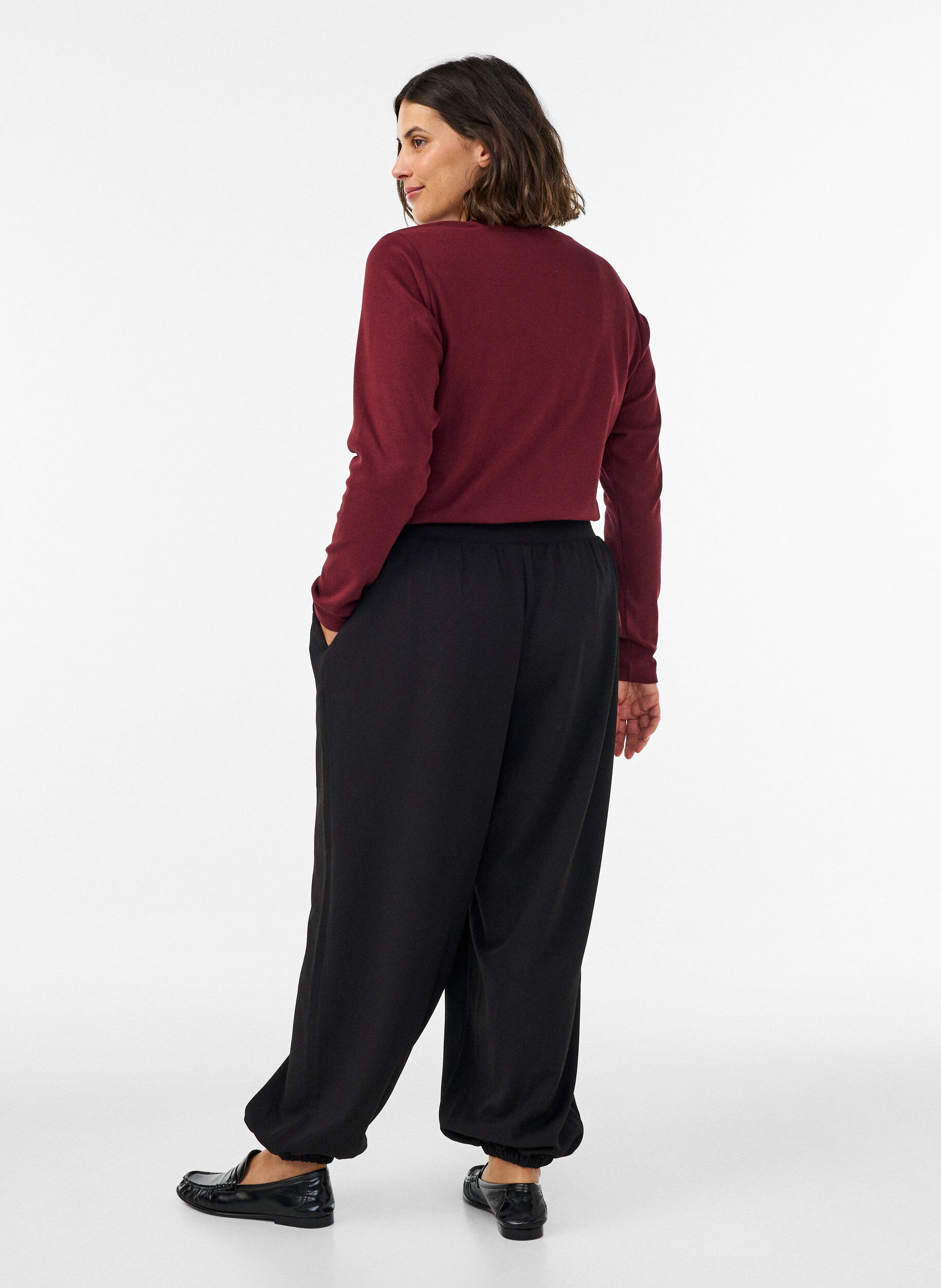ZizziBallongbyxor i jersey med h&ouml;g midja, Svart, Model image number 1