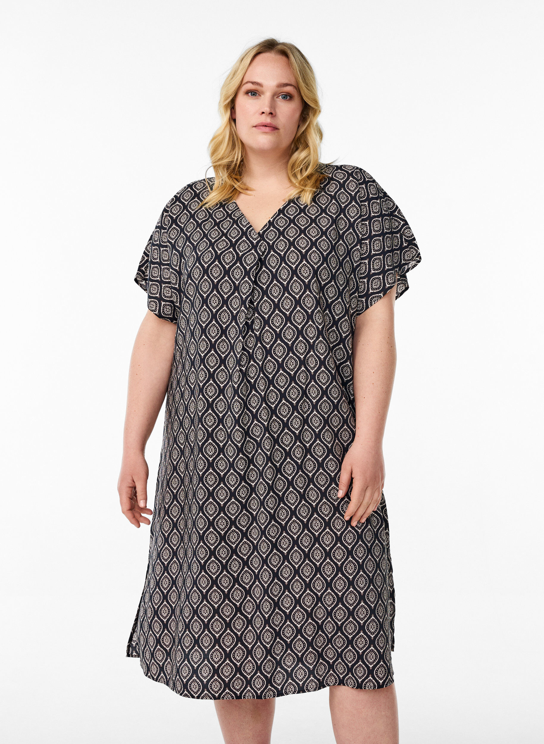 Kl&auml;nning med v-ringning i viskos, Bl&aring;, Model