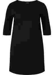 Enfärgad klänning med 3/4-ärmar och slits, Black