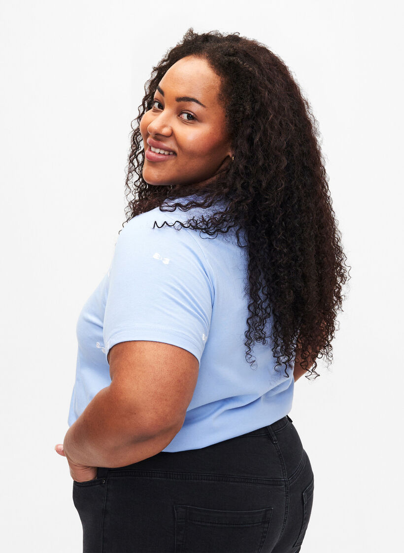 T-shirt i ekologisk bomull med rosetter., Serenity W. Bow Emb., Model image number 1