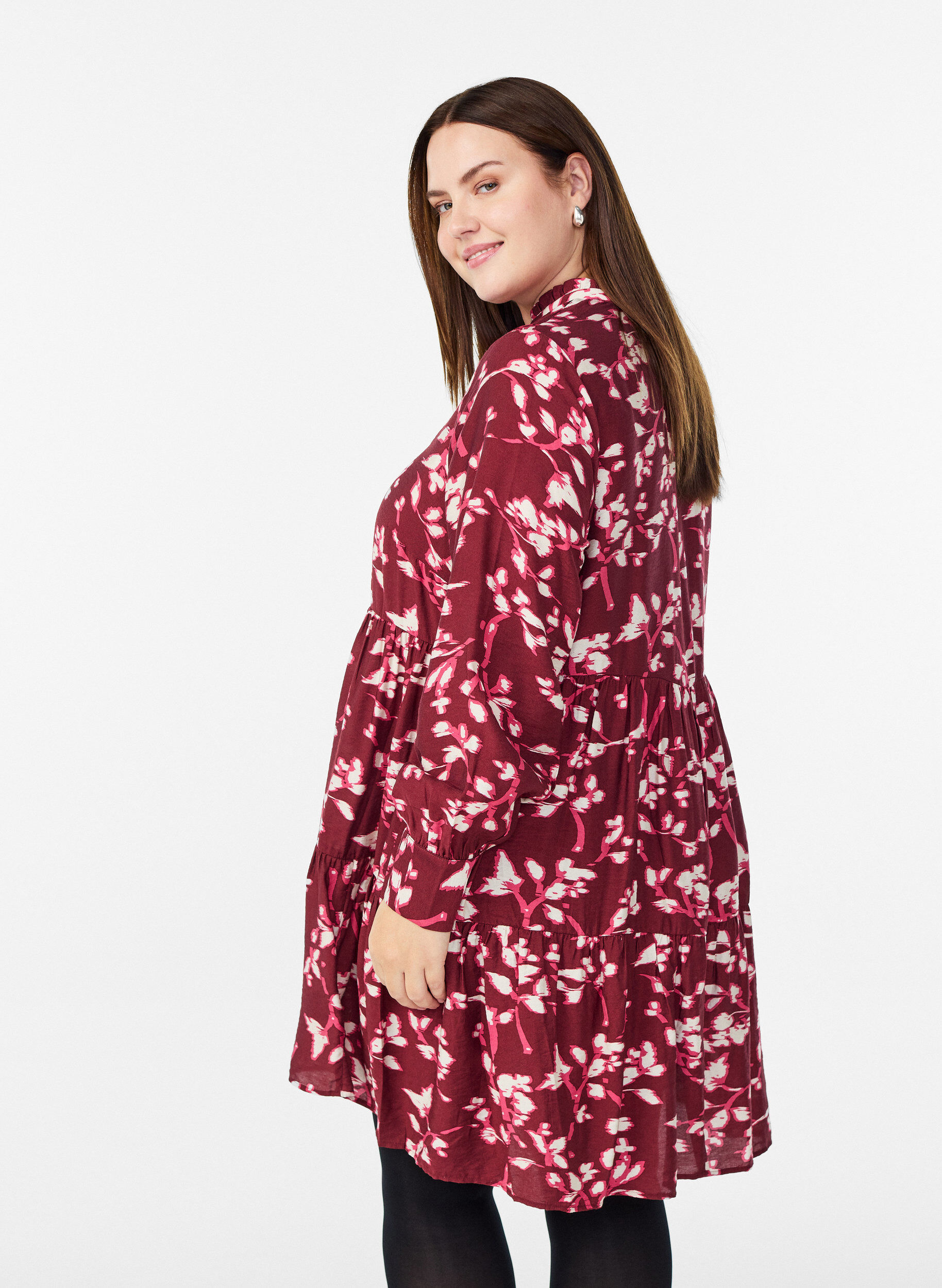 Zizzi A-linjeformad kl&auml;nning med volangkrage, R&ouml;d, Model image number 2