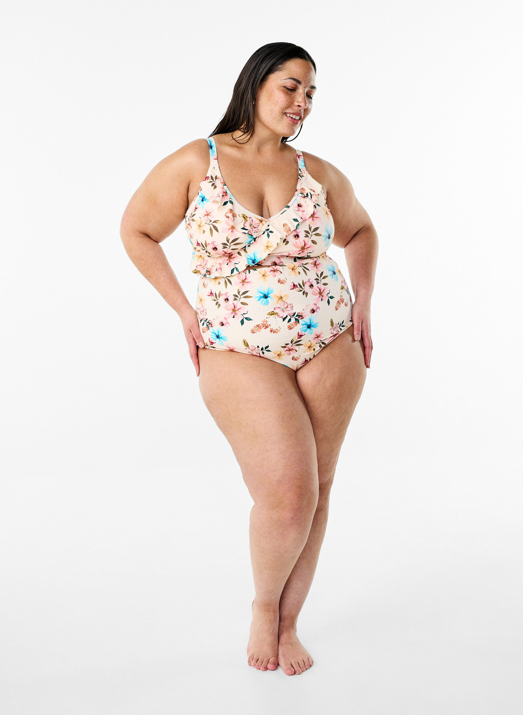 Zizzi Bikinitrosa med extra h&ouml;g midja och blomstertryck, Beige, Model image number 1
