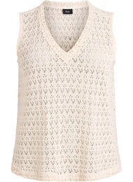 &Auml;rml&ouml;s blus med h&aring;lbroderi och V-ringning, Beige