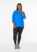Tr&auml;ningsblus med trekvarts&auml;rm, Bl&aring;, Model image number 1