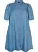 Jeanskl&auml;nning i lyocell med knappar och korta &auml;rmar, Bl&aring;, Packshot image number 0