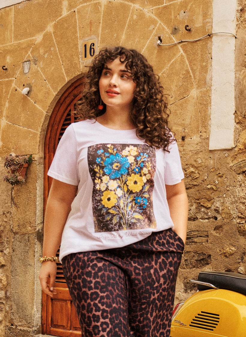 T-shirt i bomull med tryck framtill, Vit, Image image number 0