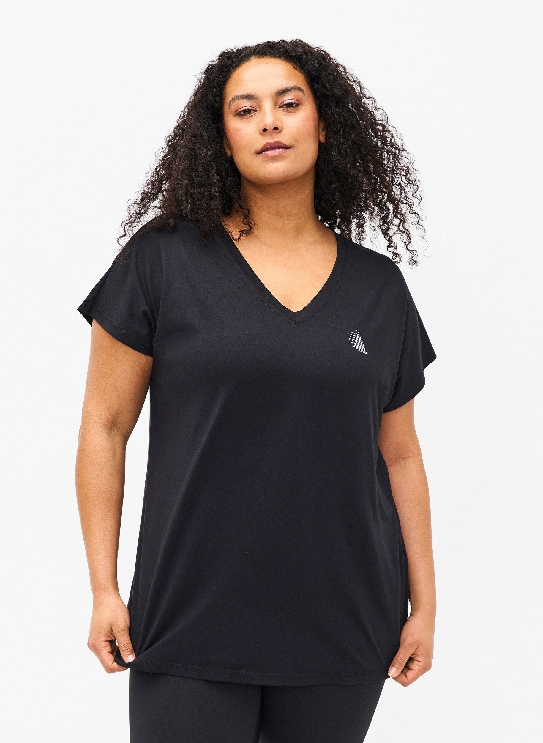 Zizzi Tr&auml;nings t-shirt med v-ringning och l&ouml;s passform, Black, Model image number 0