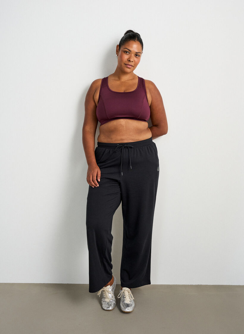 Sport-BH med racerback, R&ouml;d, Model image number 1