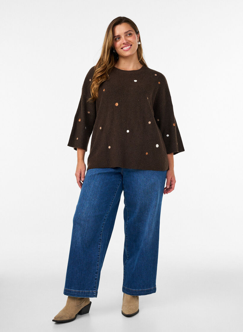 Stickad blus med sm&aring; broderade motiv, Brun, Model image number 1